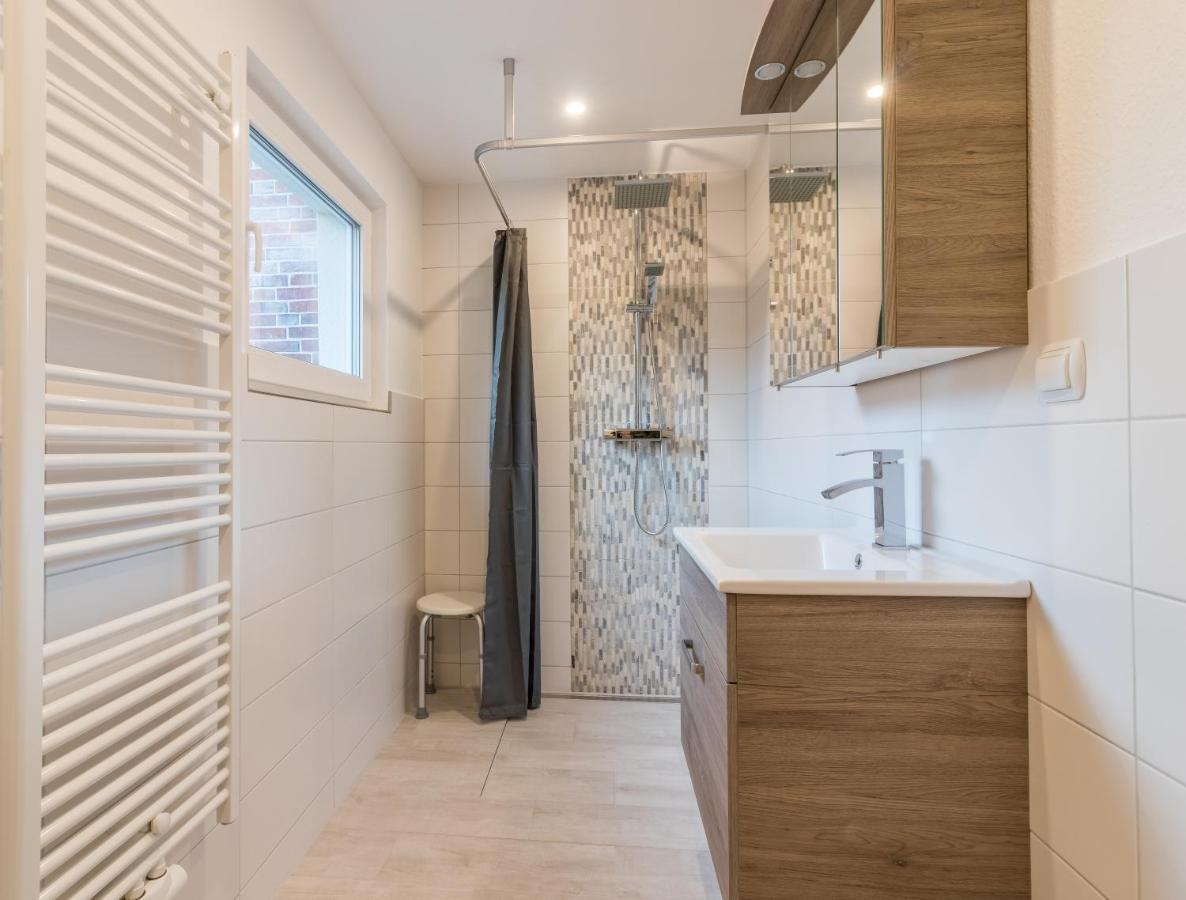 Moderne Ferienwohnung Mit Komfort Und Extras - Ideal Fuer Fahrradfahrer Jever Esterno foto